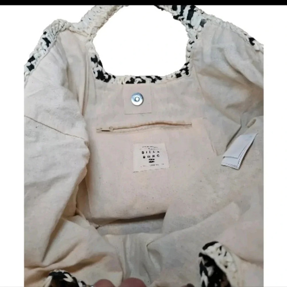 Billabong Talk to The Palm Black Striped Pompom Woven Tote Boho Beach Bag - Picture 7 of 13